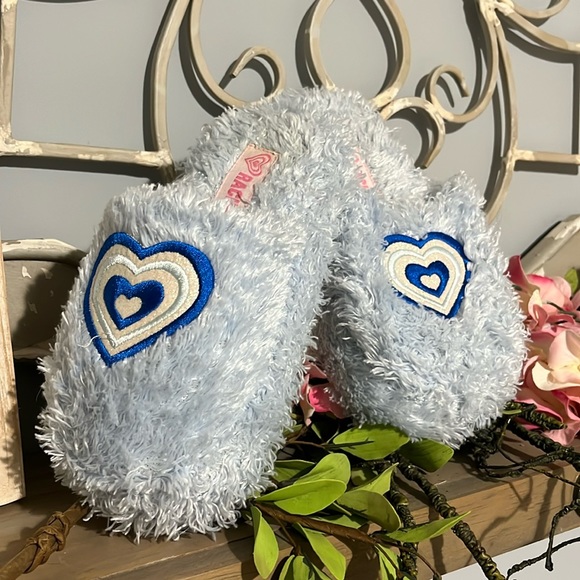 Fuzzy Slippers Rachel Girls 2/3 Large House Shoes Baby Blue Slip On - Picture 6 of 12